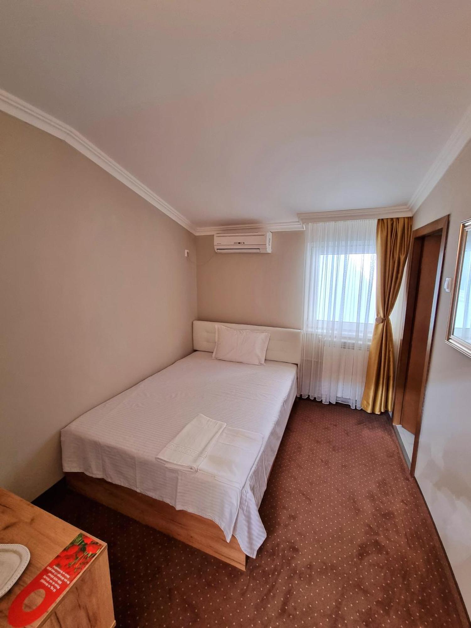 Vila Central Hotel Constanta Room photo